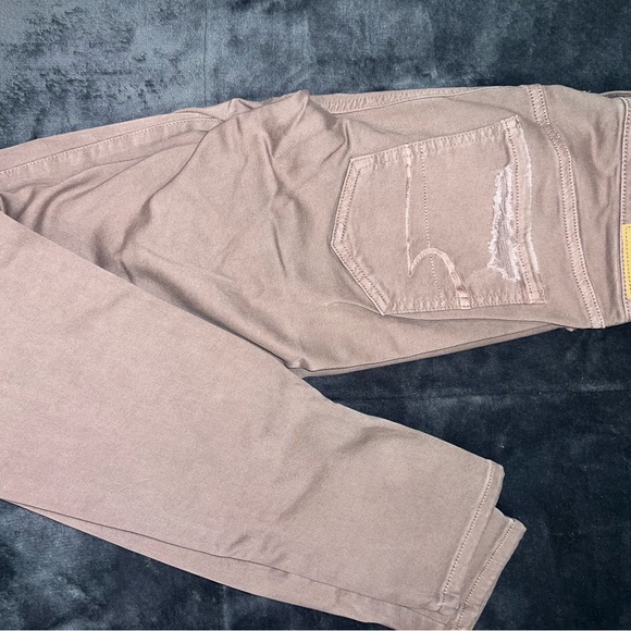 American Eagle Mauve Jeans - Picture 4 of 4